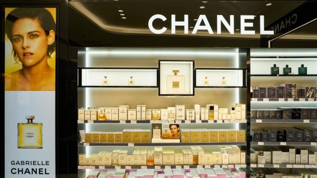 Chanel NO 5 perfume