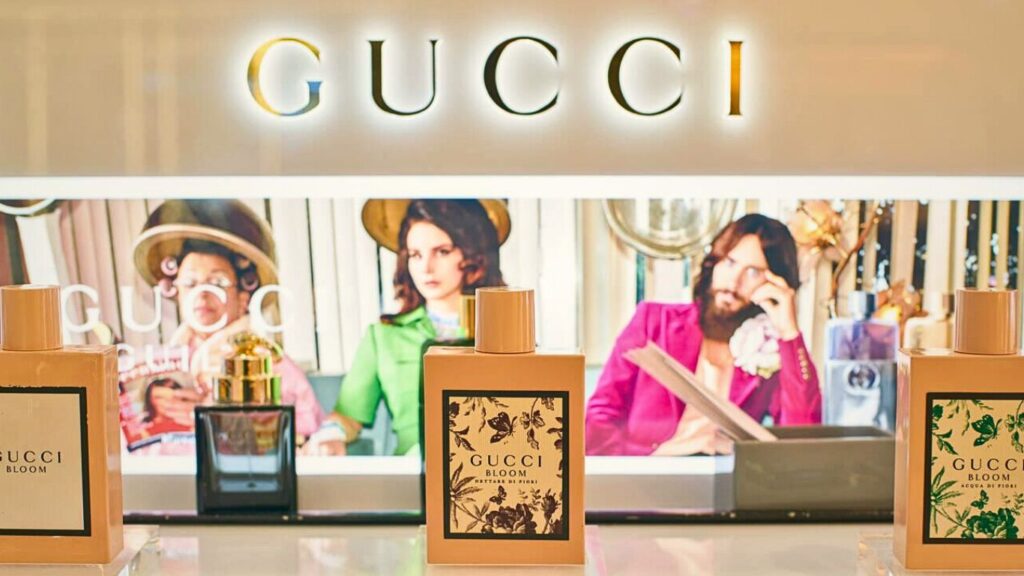  Gucci Bloom perfume