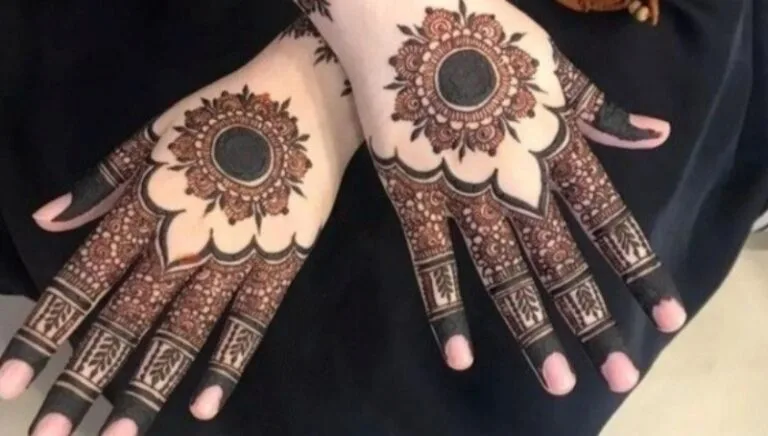 Pakistani Mehendi Designs